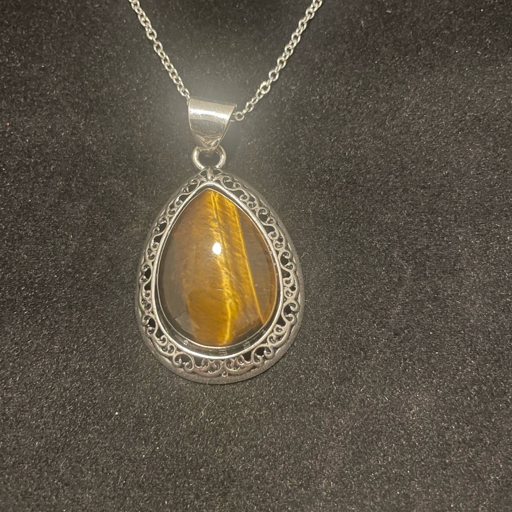 Silver and tigers eye Teardrop Pendant Necklace